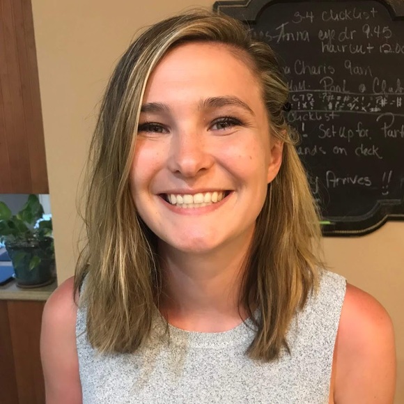 Meet your Posher, Anna - Picture 1 of 1